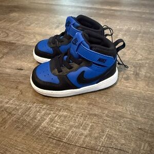 Nike court Burroughs blue and Black high top Sneakers